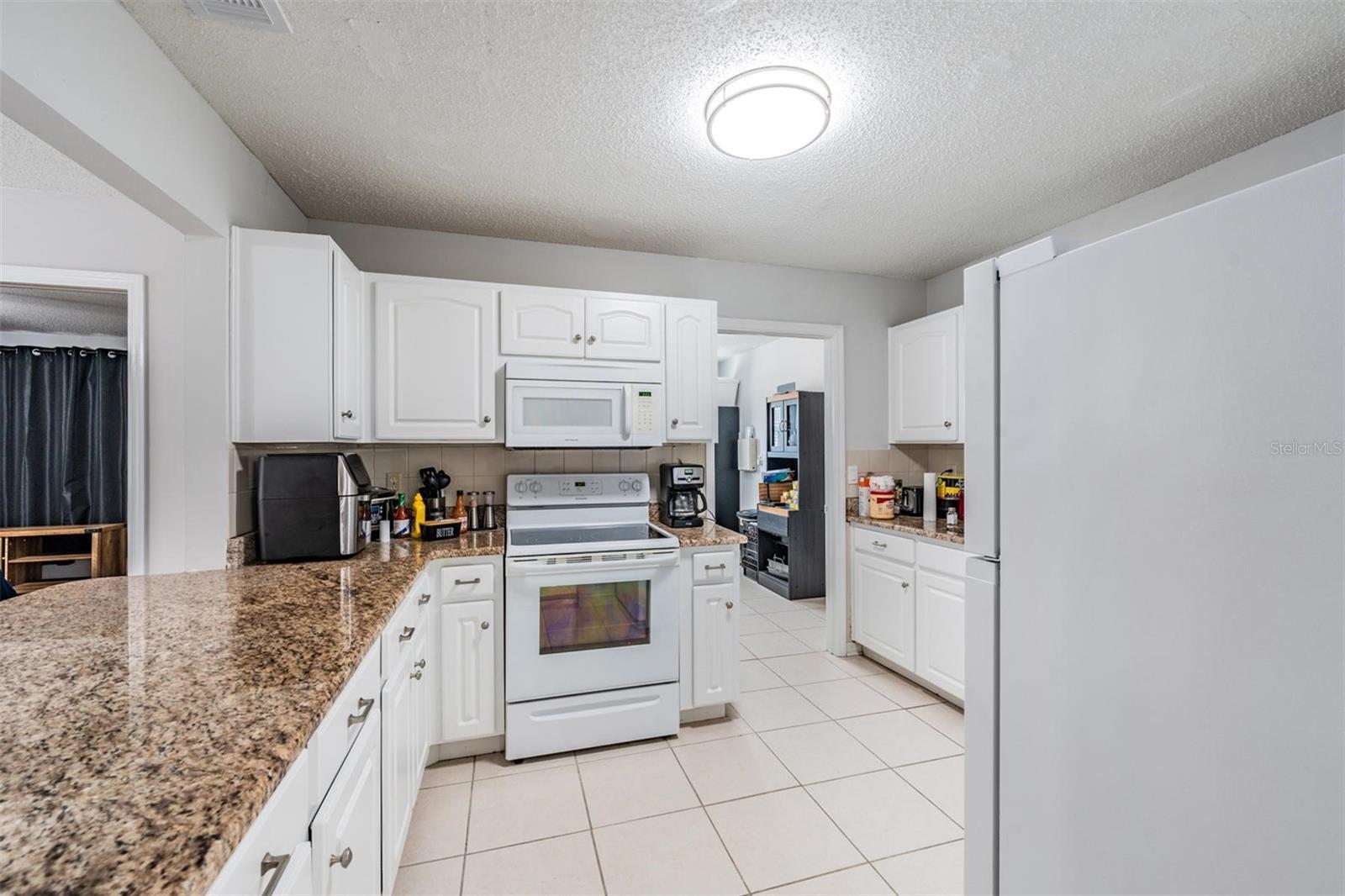 1209 Wild Feather, Sun City Center, FL 33573