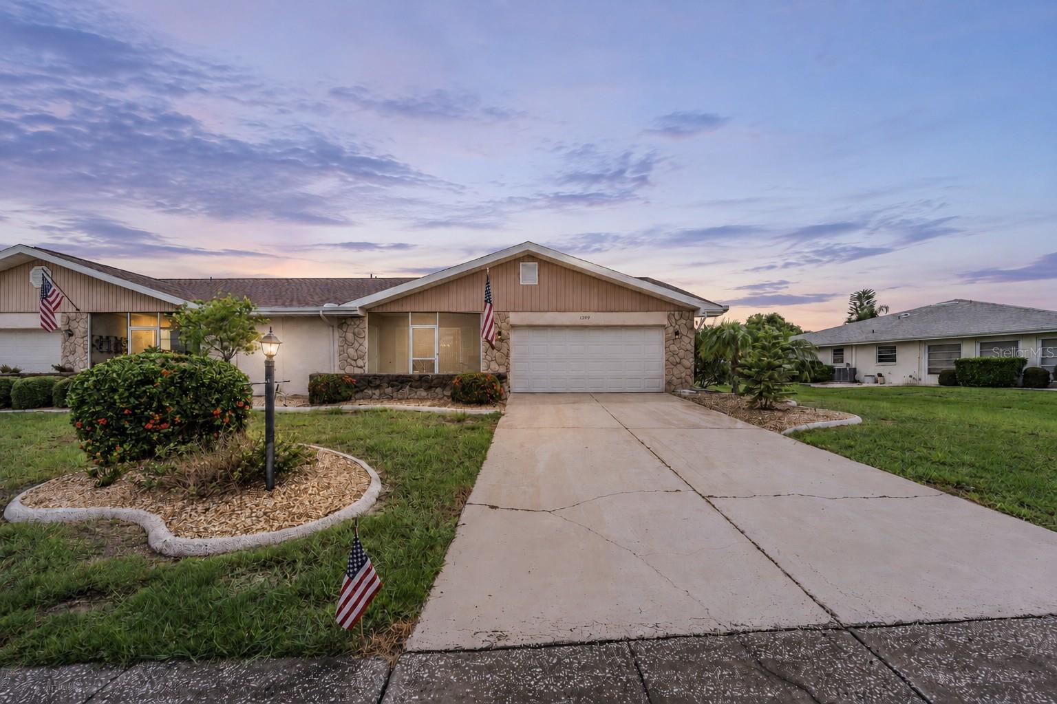 1209 Wild Feather, Sun City Center, FL 33573