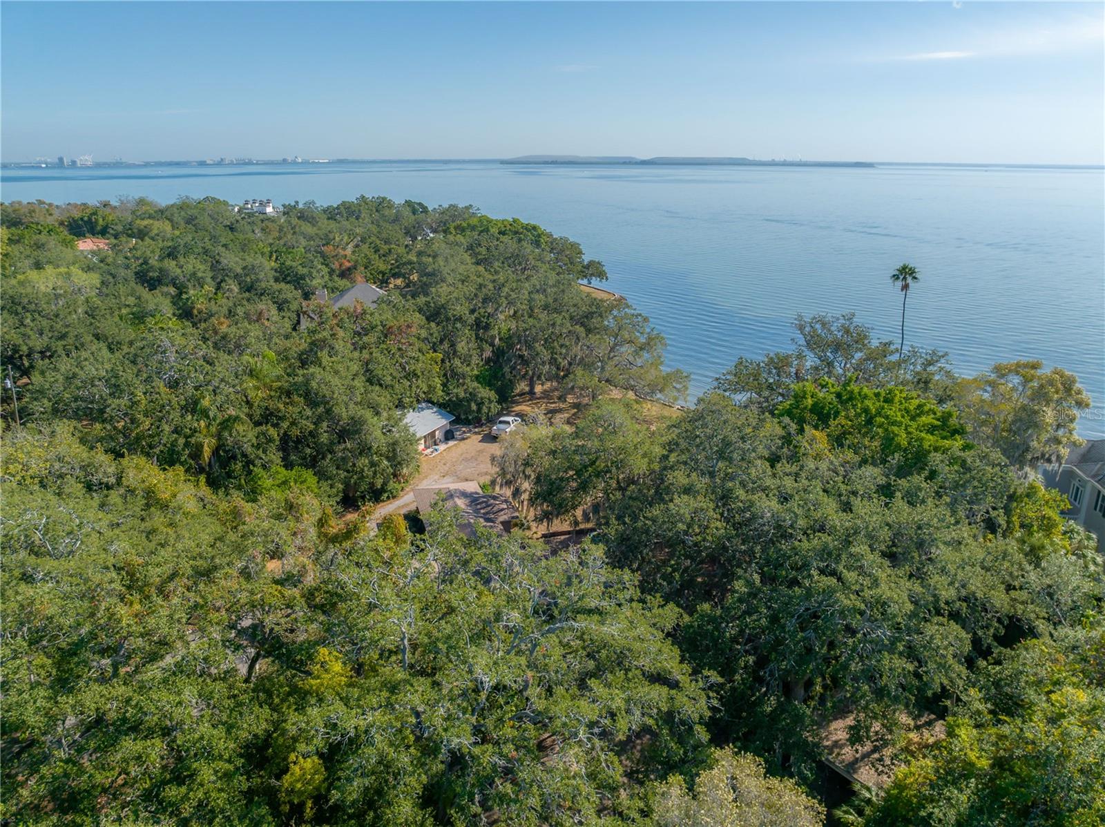 6210 Bayshore, Tampa, FL 33611