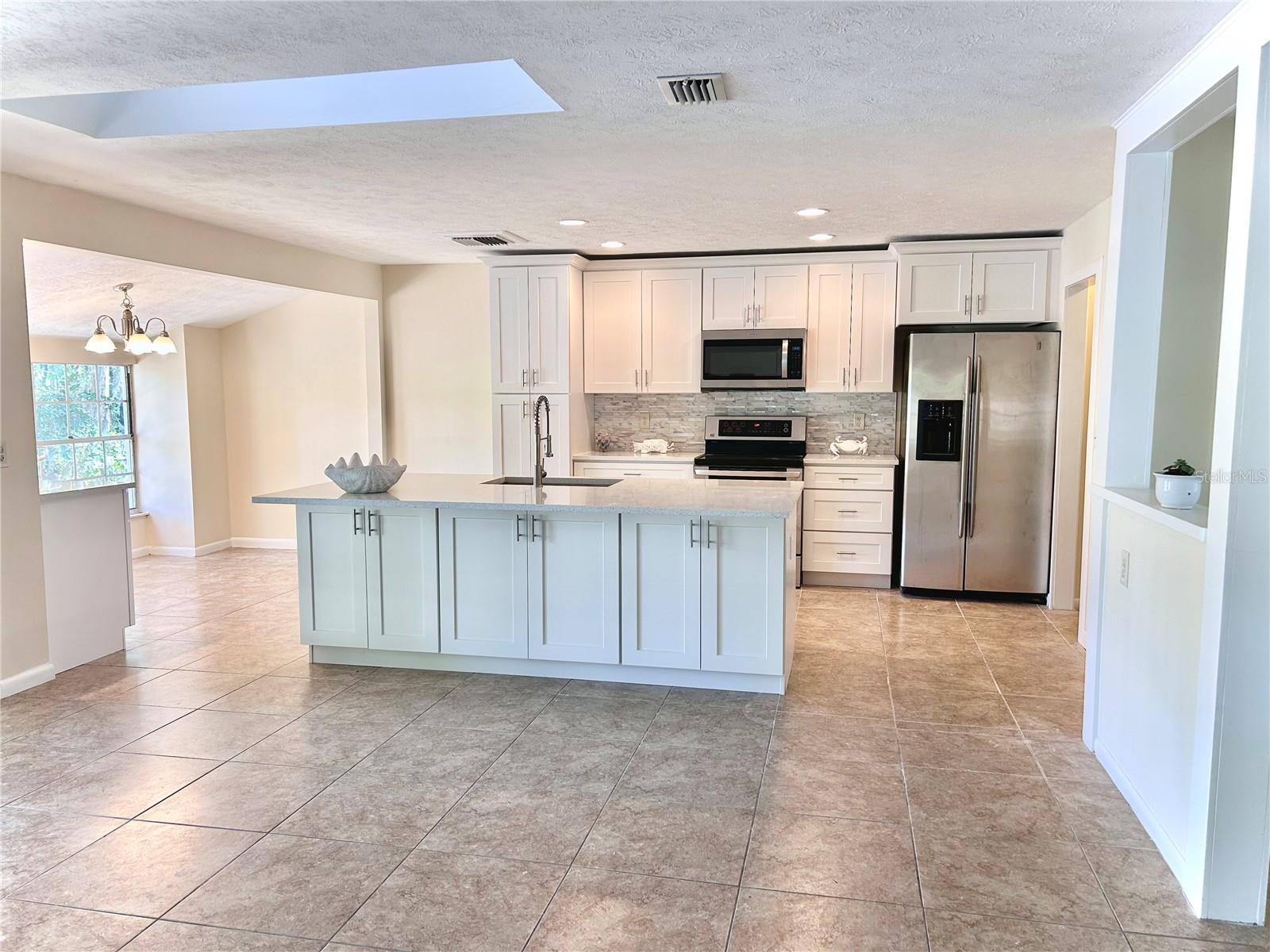 17017 Paula, Lutz, FL 33558