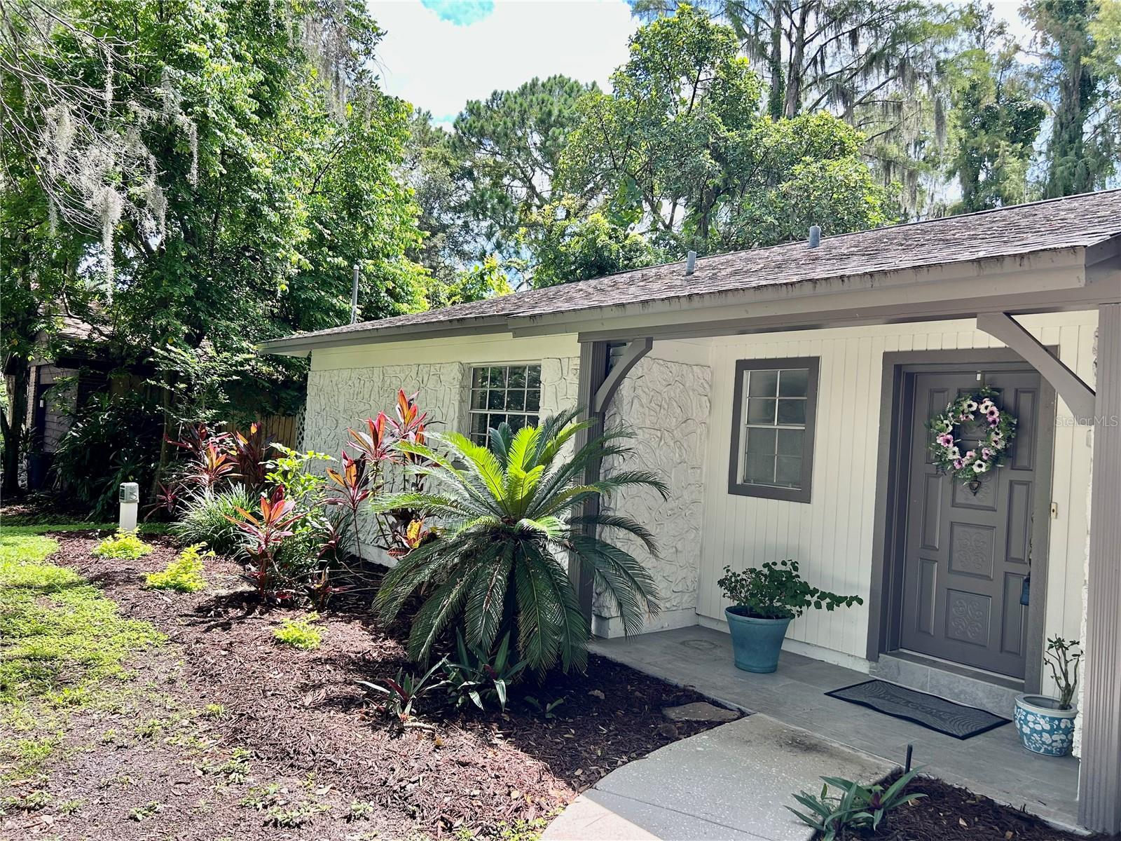 17017 Paula, Lutz, FL 33558