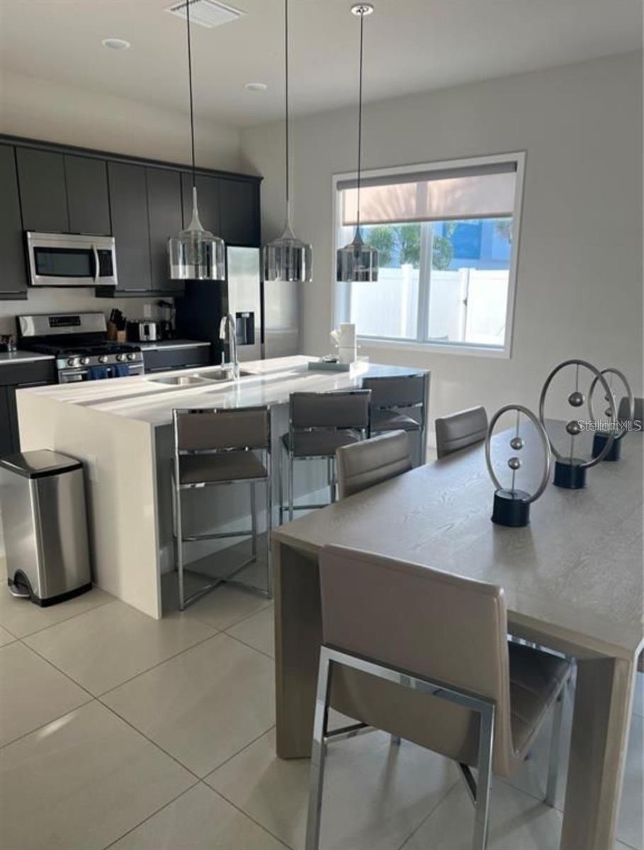7740 Sandy Ridge Unit 102, Reunion, FL 34747