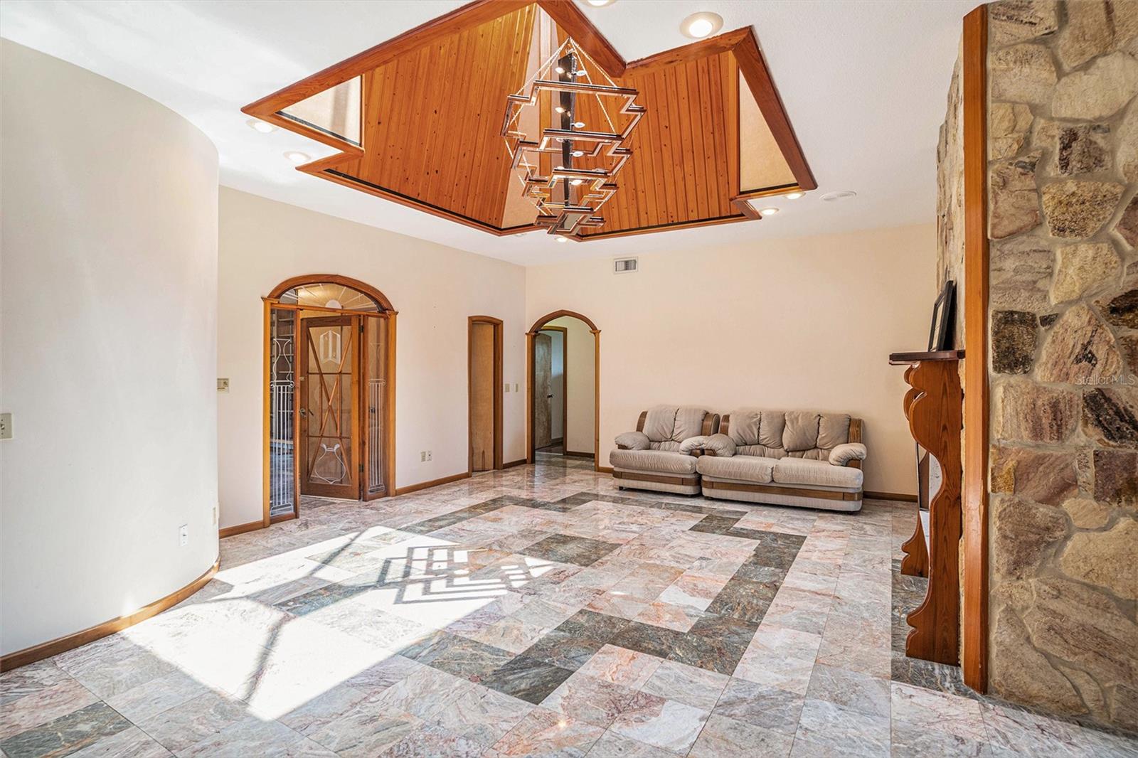 7715 Riverview, Riverview, FL 33578