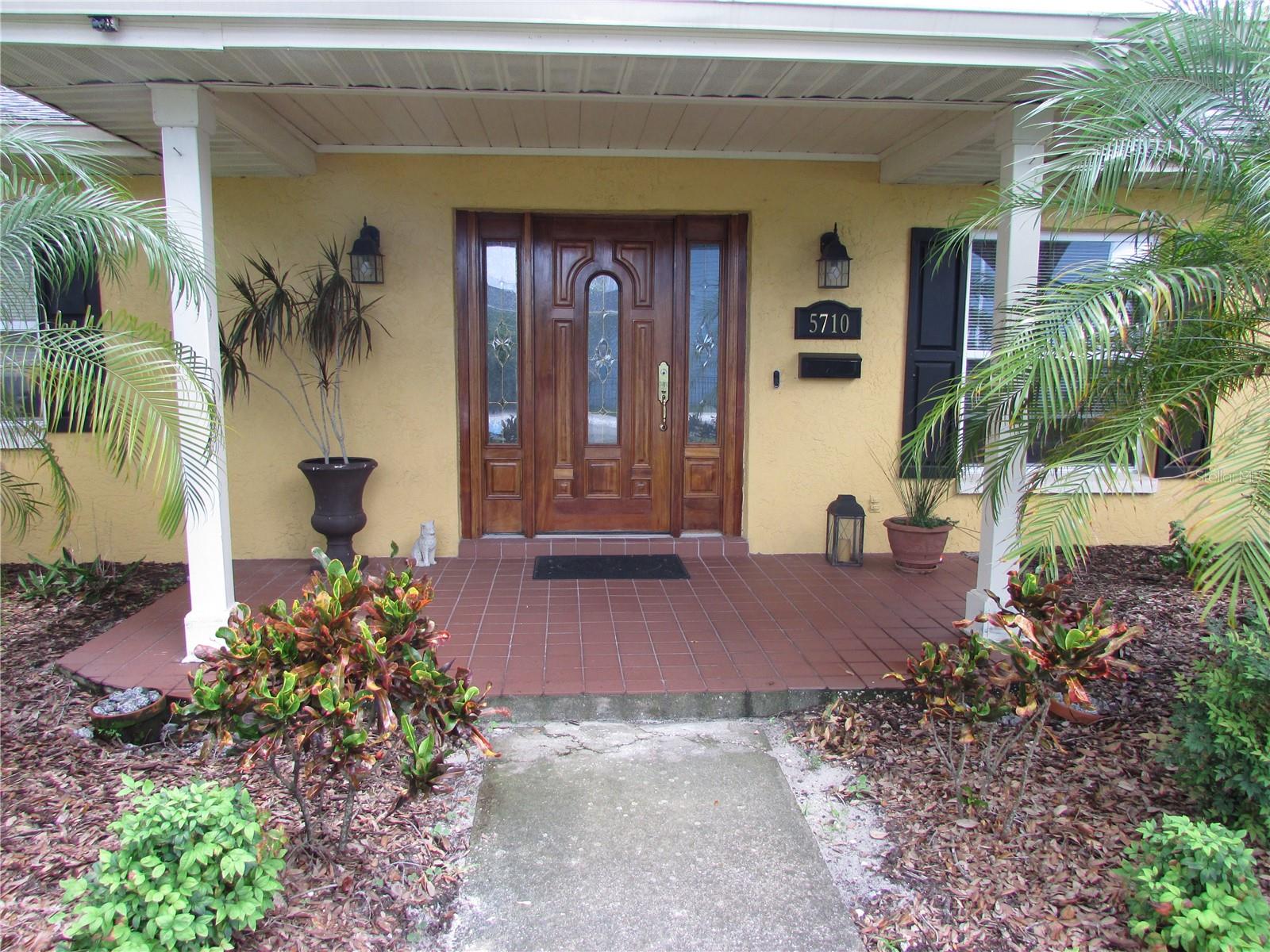 5710 Bernie, Tampa, FL 33611