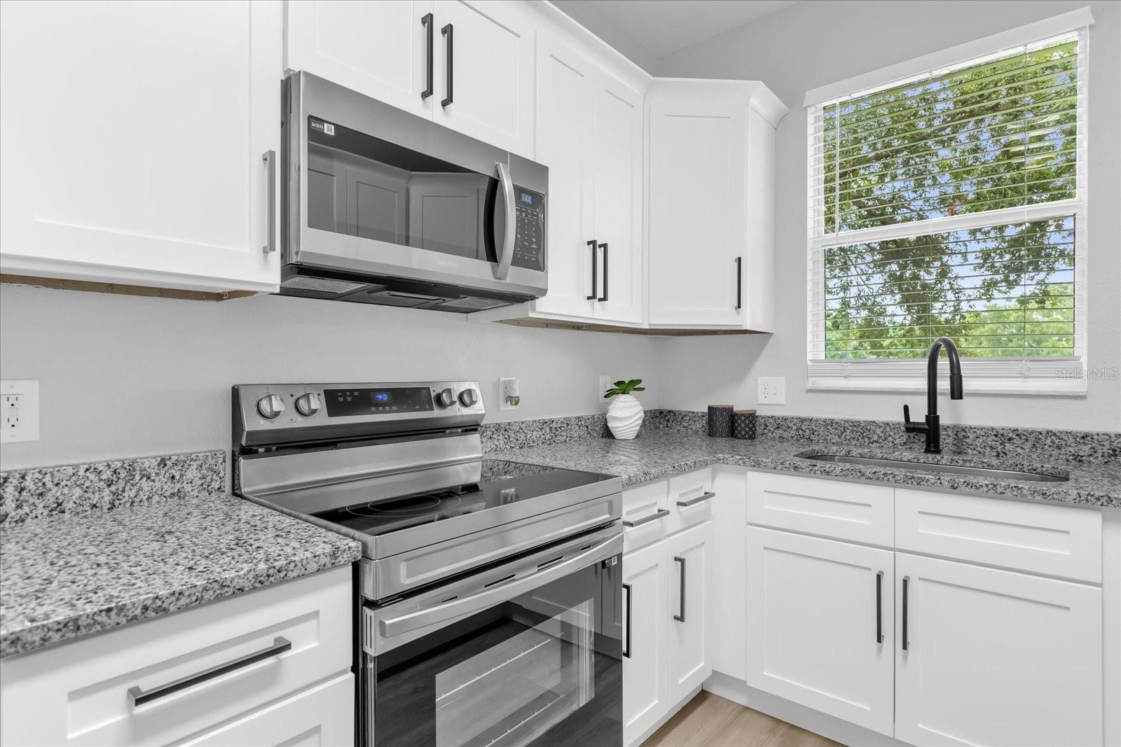 2020 Calabria, Davenport, FL 33897