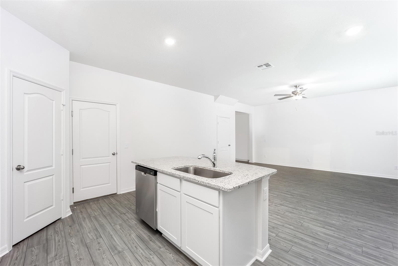 3719 Bergamot, Lake Alfred, FL 33850