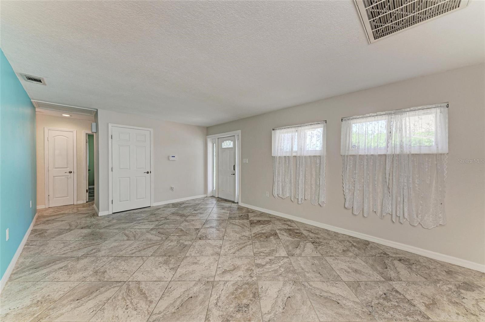 557 Reading, Port Charlotte, FL 33952
