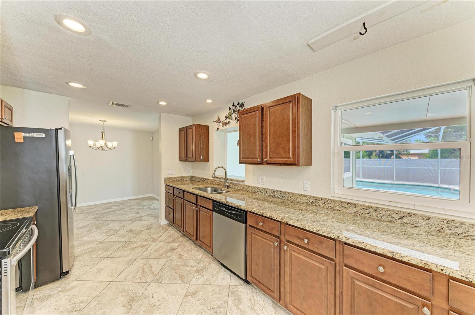 557 Reading, Port Charlotte, FL 33952
