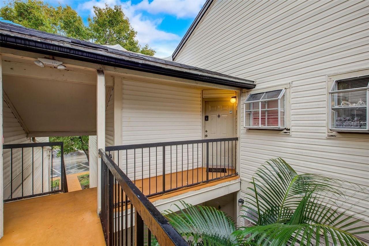 1956 Lake Atriums Unit 141, Orlando, FL 32839