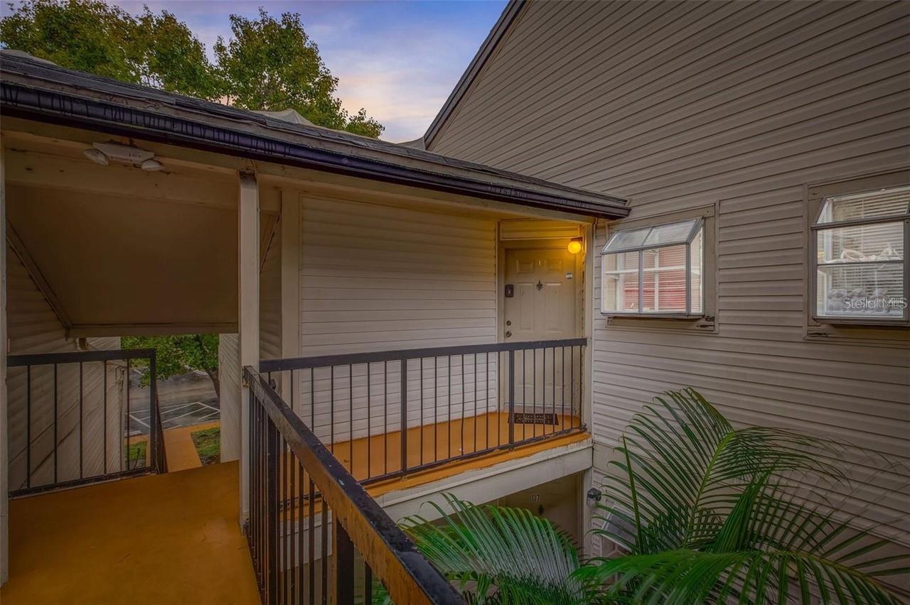 1956 Lake Atriums Unit 141, Orlando, FL 32839