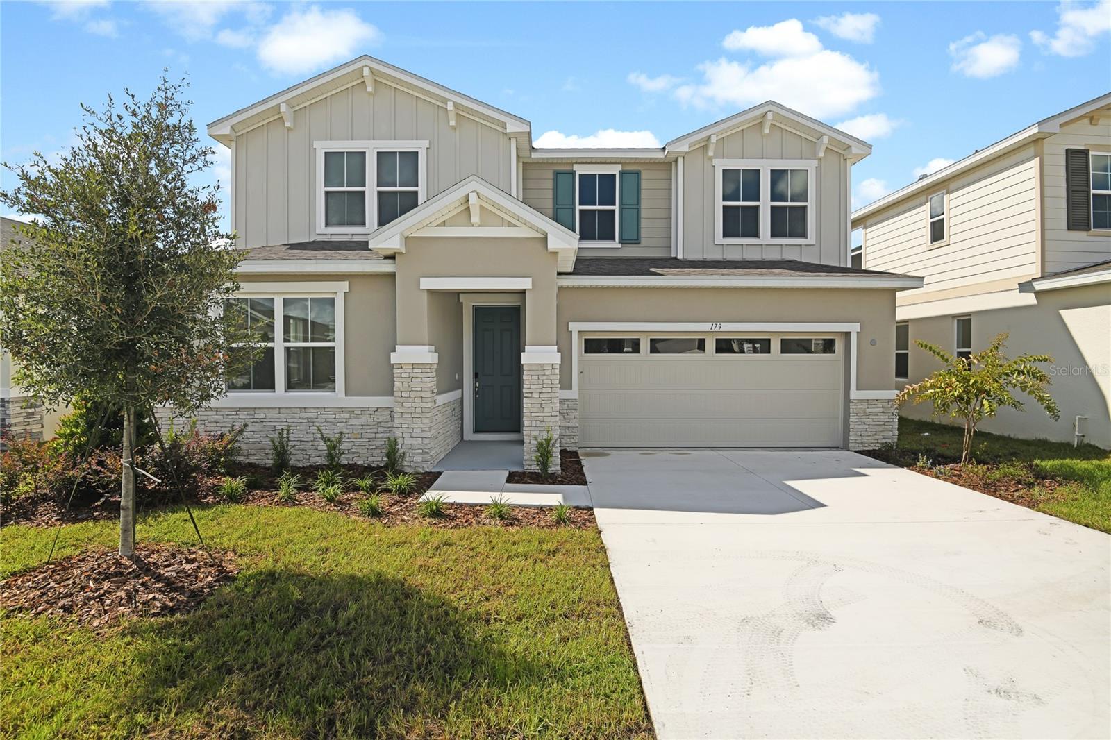 179 Flag Lilly, Umatilla, FL 32784