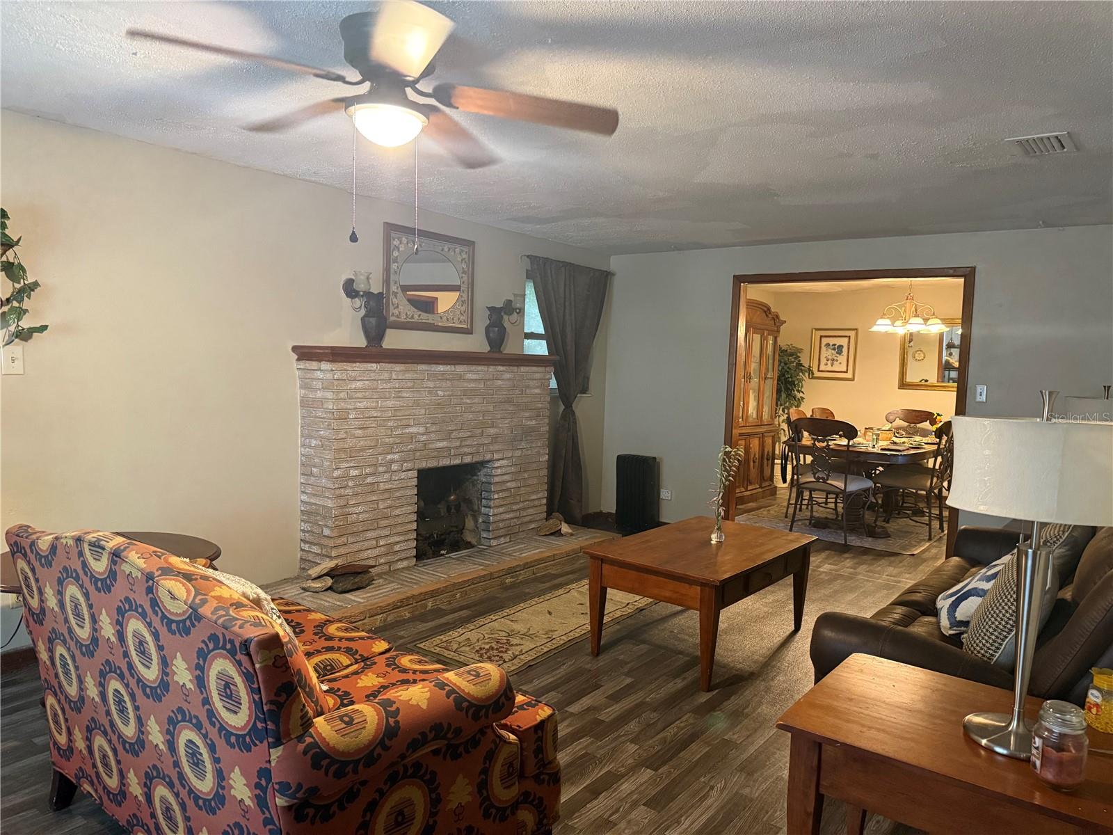 3011 Wiggins, Plant City, FL 33566