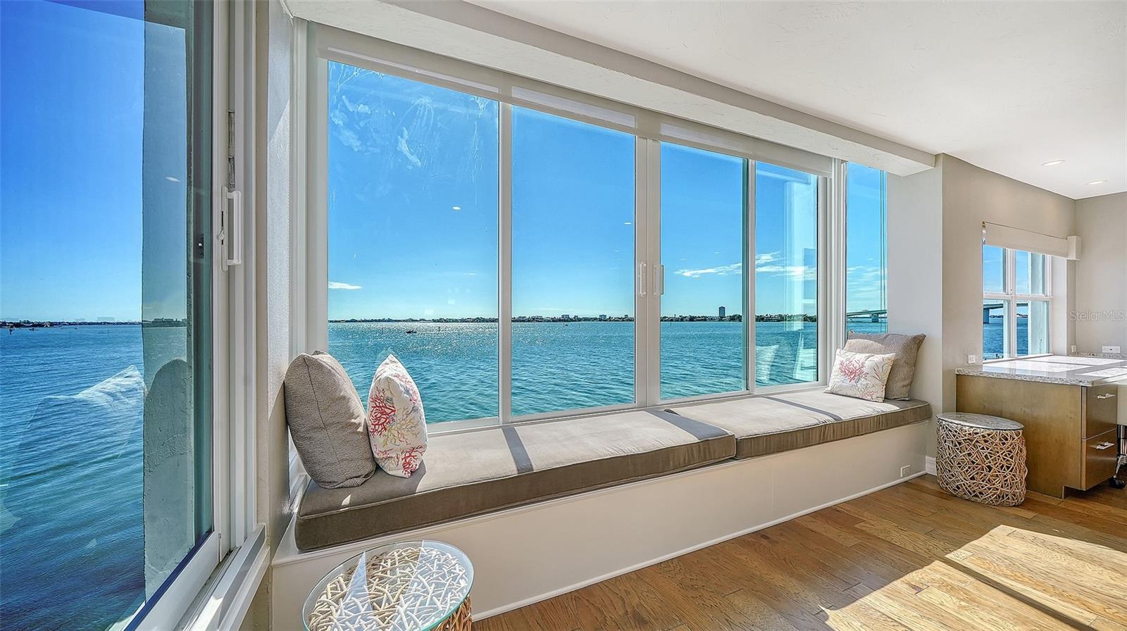 400 Golden Gate Unit 31, Sarasota, FL 34236