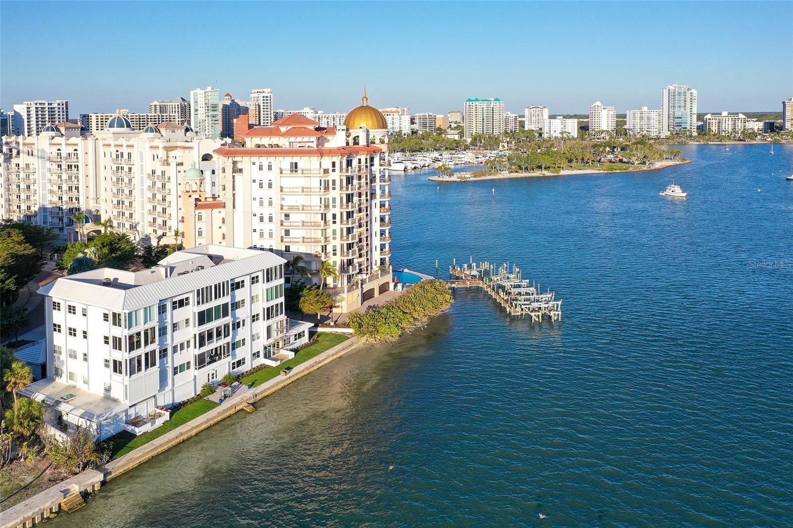 400 Golden Gate Unit 31, Sarasota, FL 34236