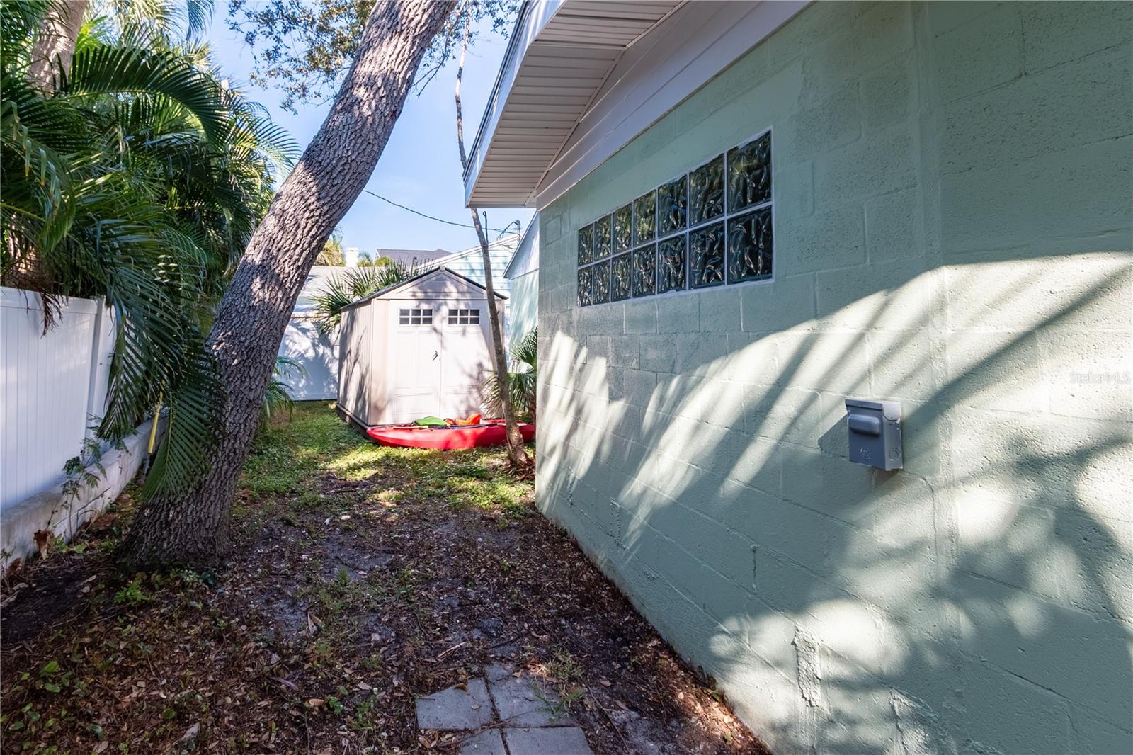750 Bay Esplanade, Clearwater Beach, FL 33767