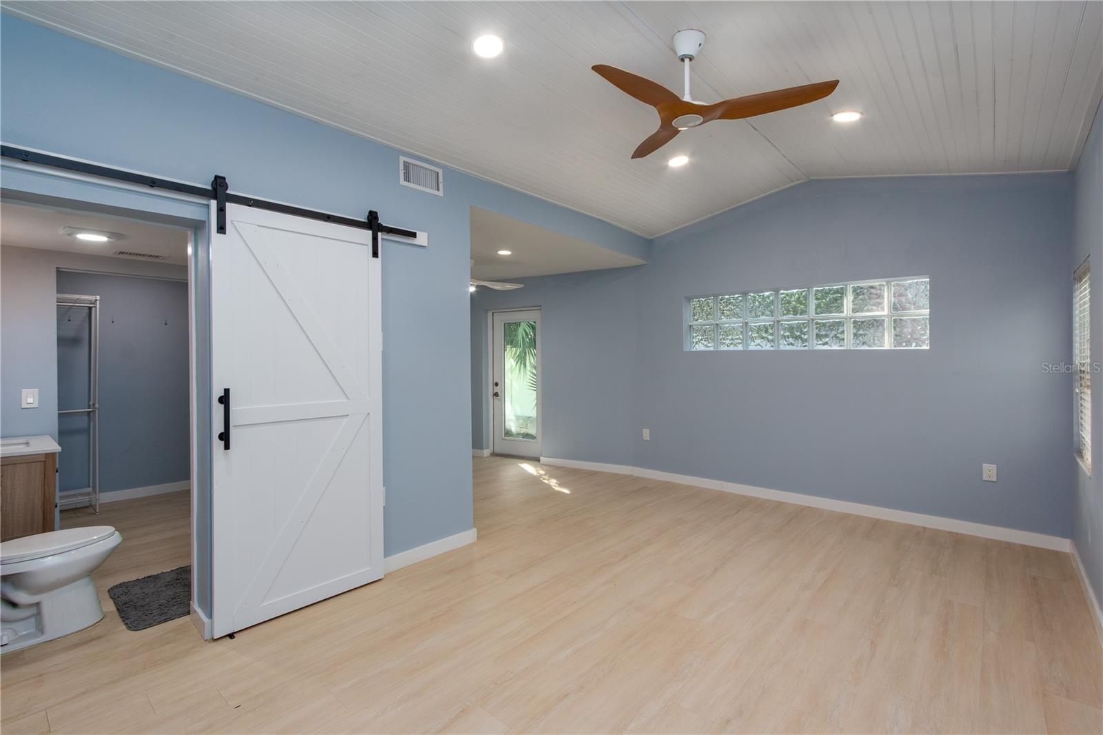 750 Bay Esplanade, Clearwater Beach, FL 33767