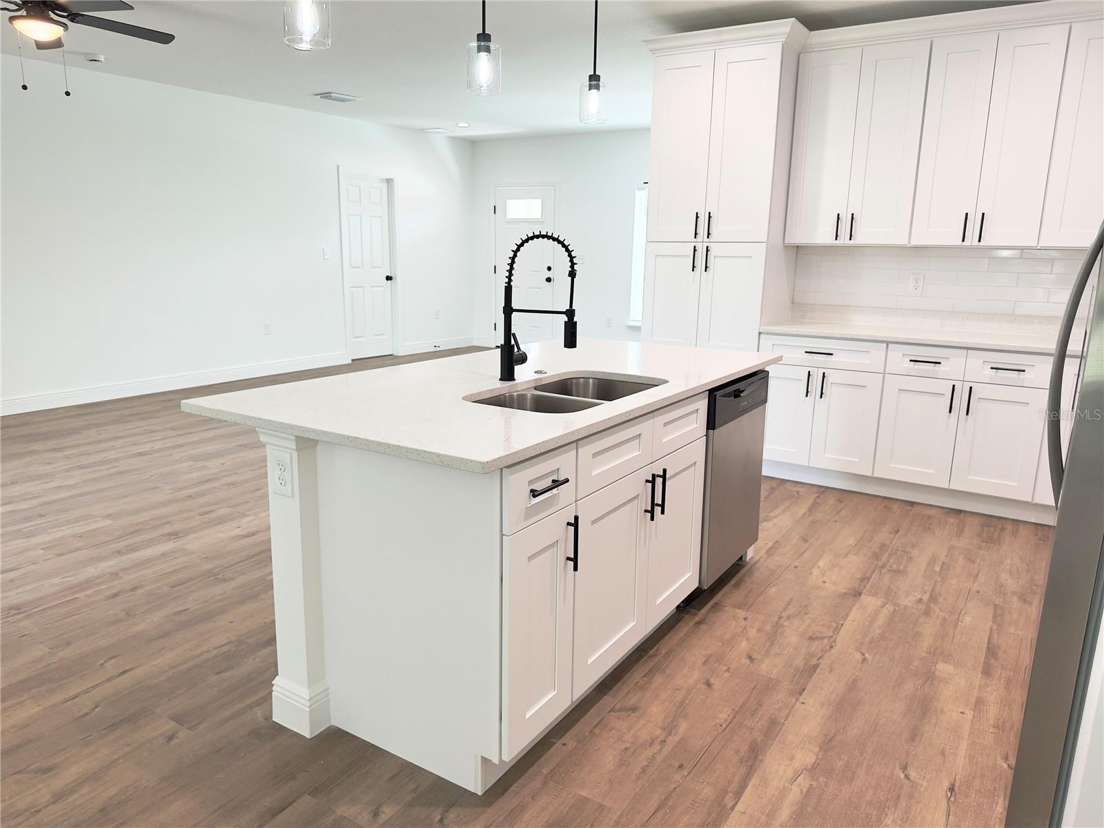 530 Bounds, Port Charlotte, FL 33954