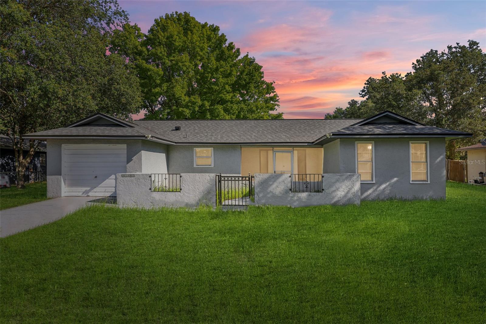 3 Silver, Ocala, FL 34472