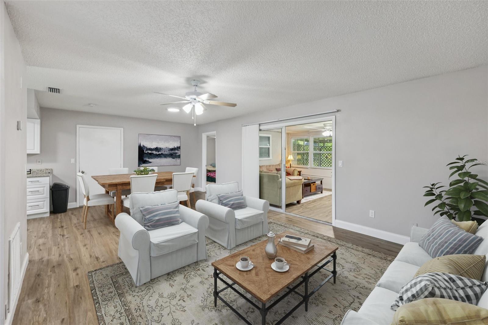 3 Silver, Ocala, FL 34472