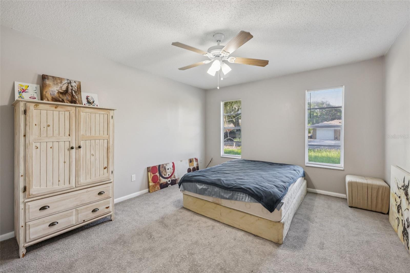 3 Silver, Ocala, FL 34472