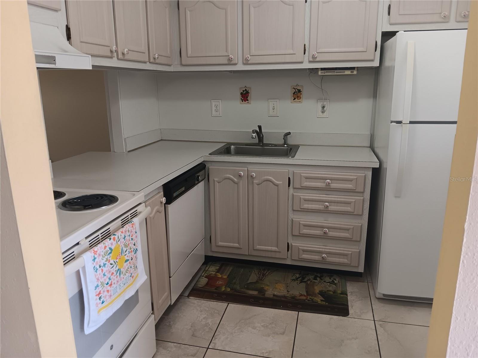 2806 Powers Unit 8, Orlando, FL 32818