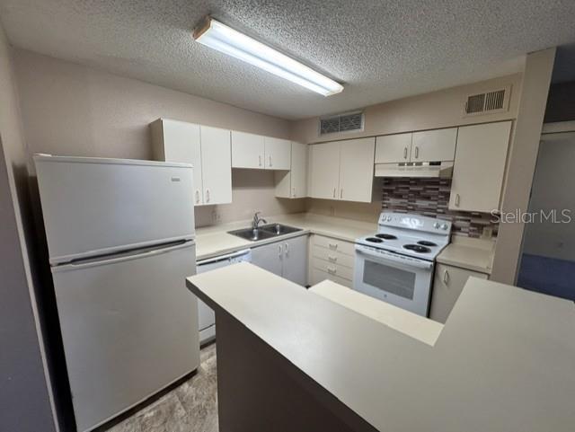 320 Forestway Unit 203, Altamonte Springs, FL 32701