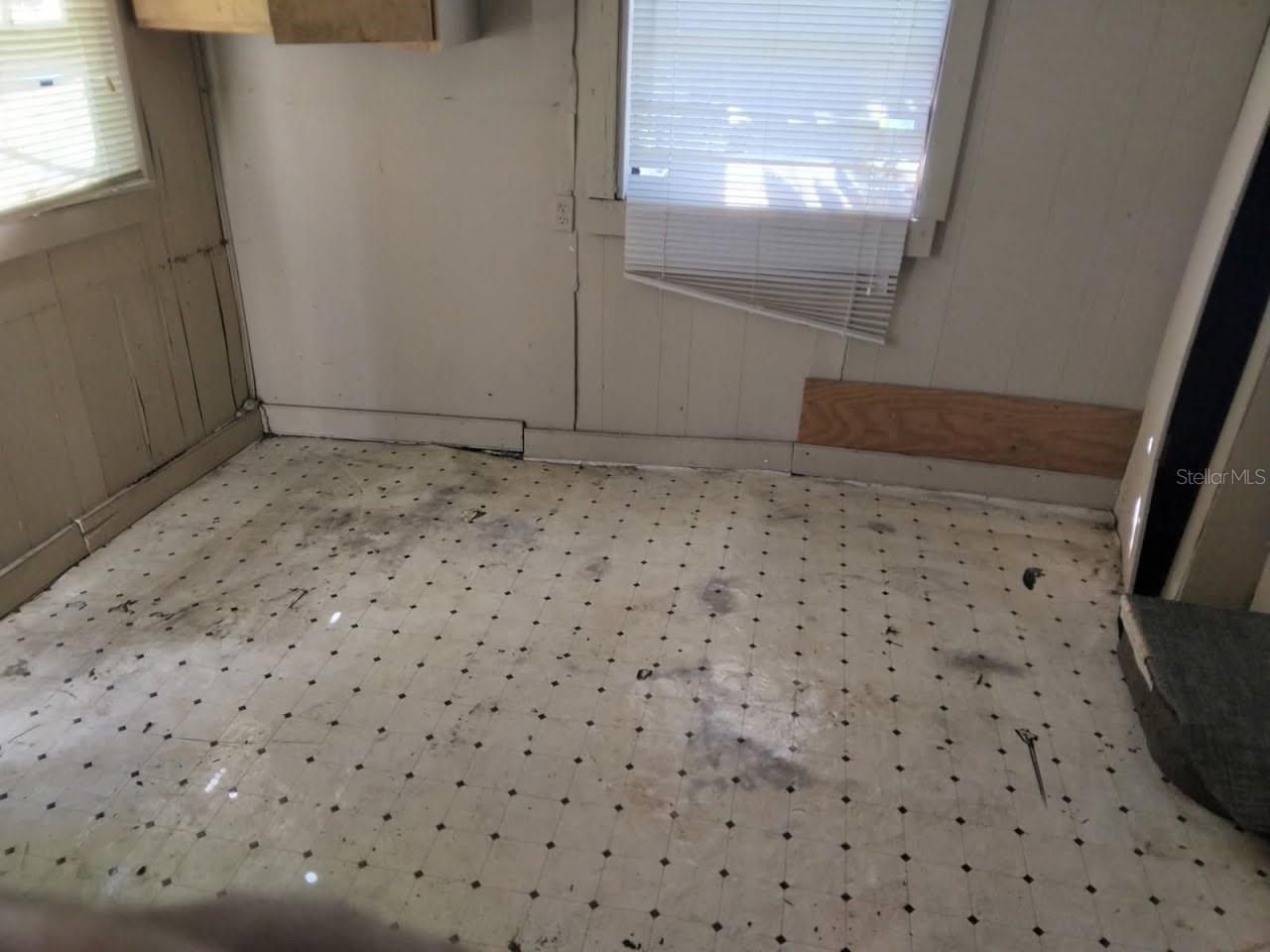 1102 13th, Lakeland, FL 33805