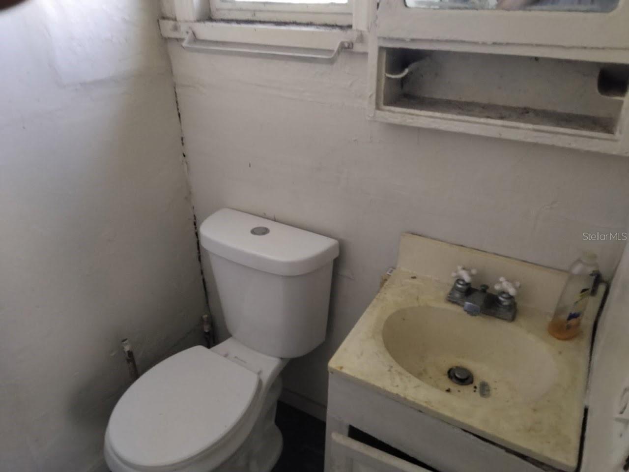 1102 13th, Lakeland, FL 33805