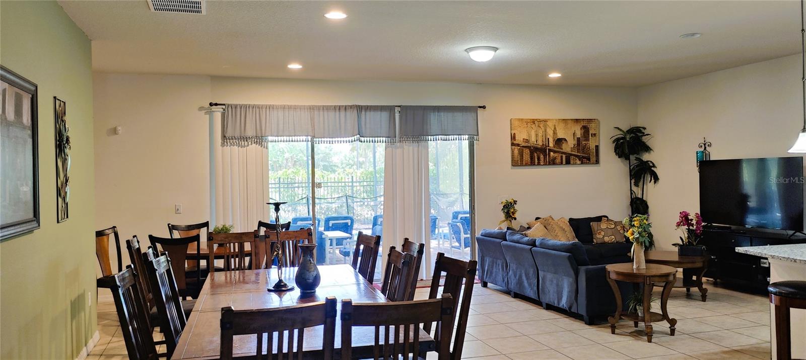 2183 Tripoli Ct, Kissimmee, FL 34747