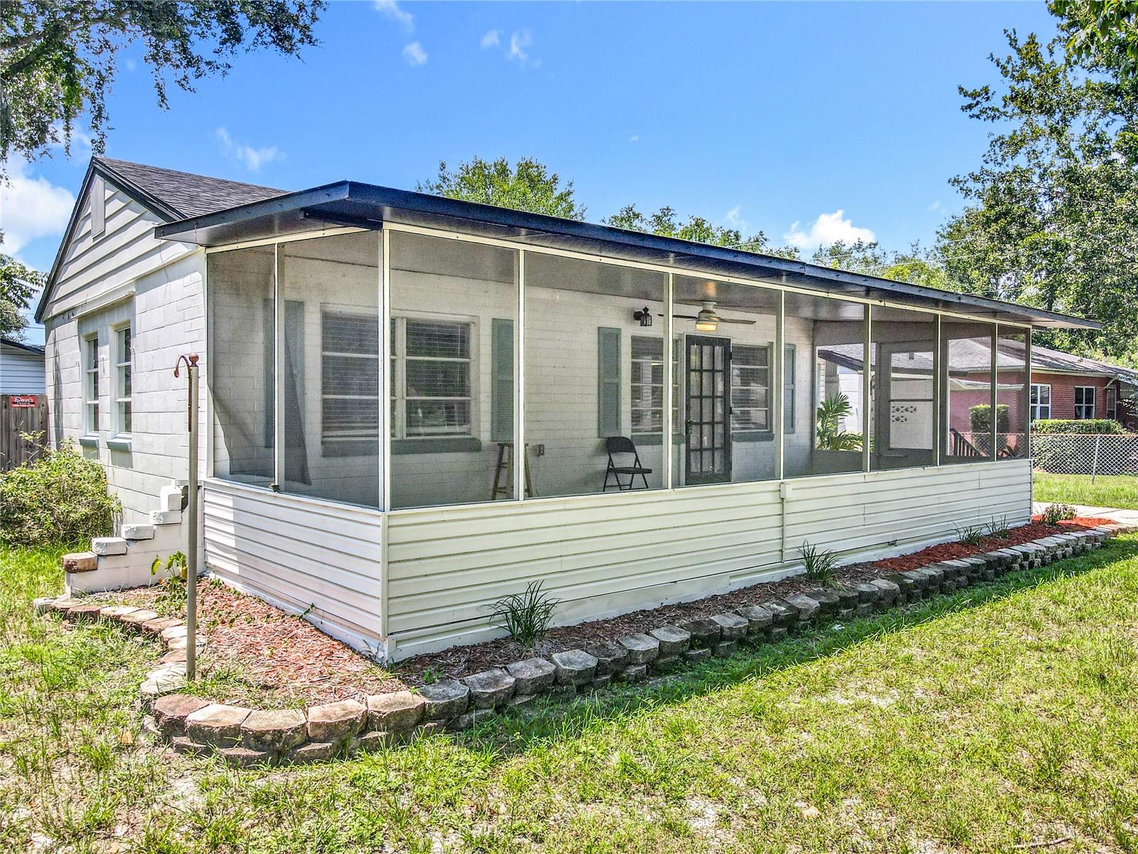 2542 Palmetto, Sanford, FL 32773