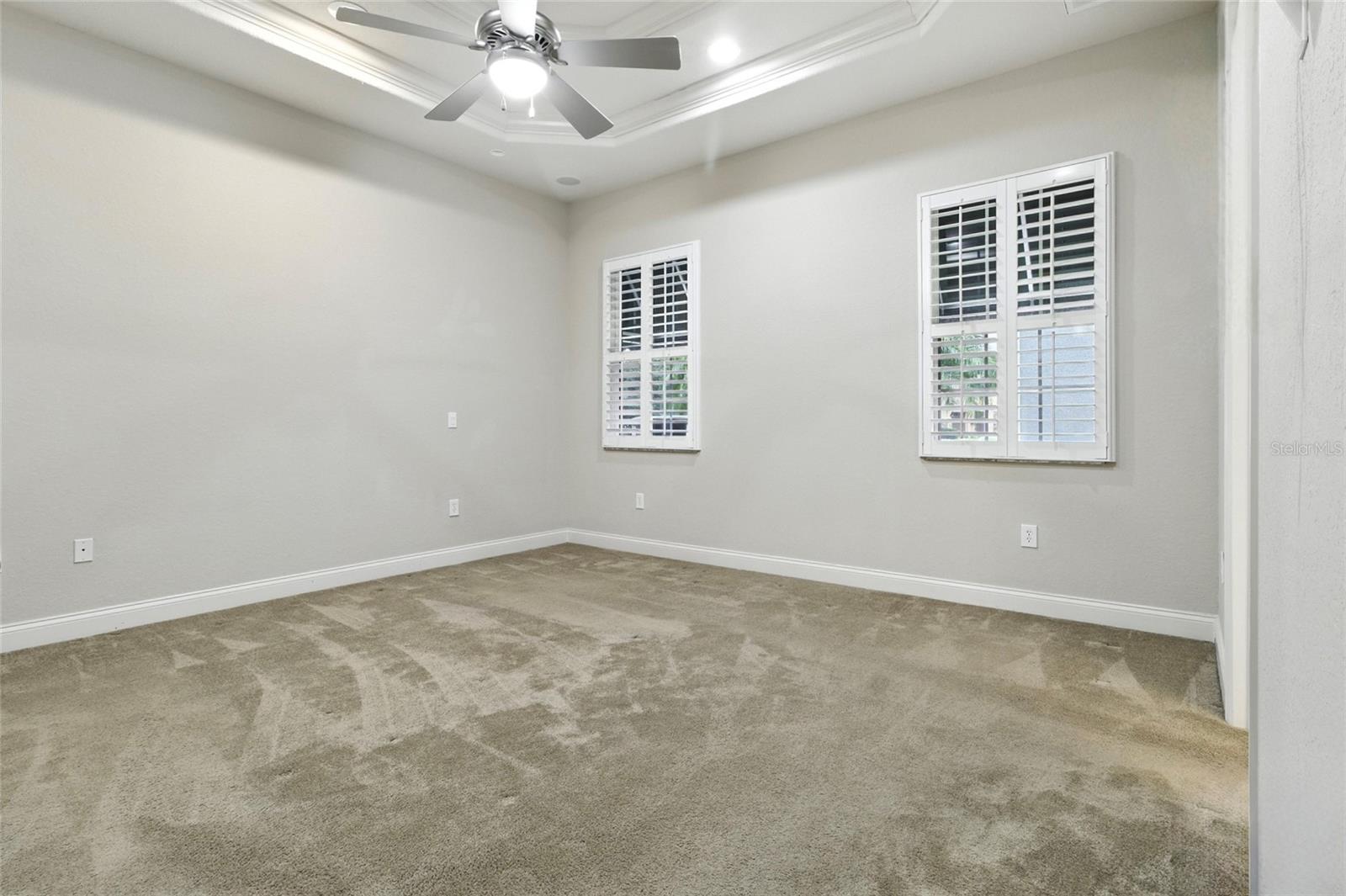 529 Meandering Way, Polk City, FL 33868