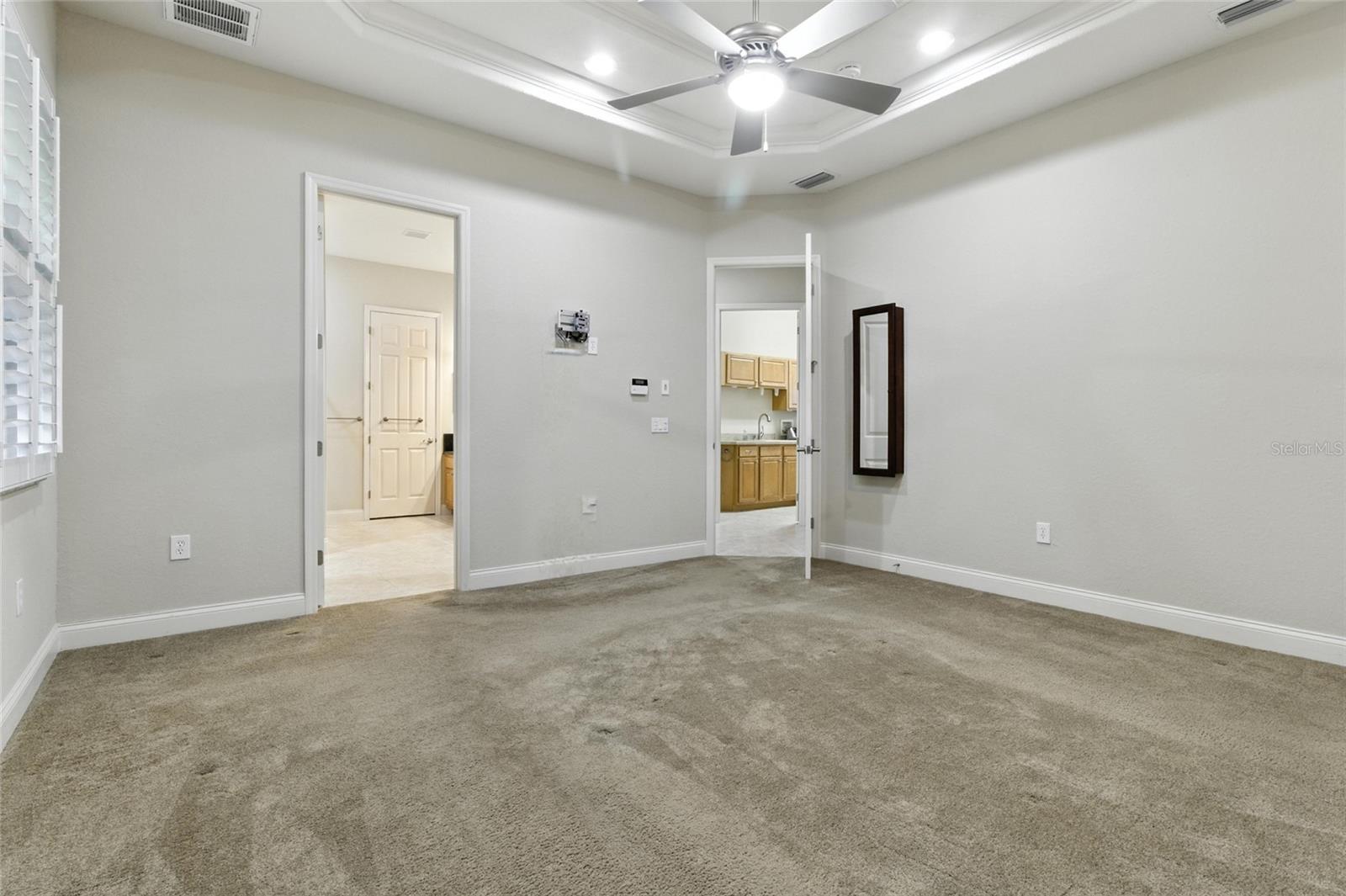 529 Meandering Way, Polk City, FL 33868