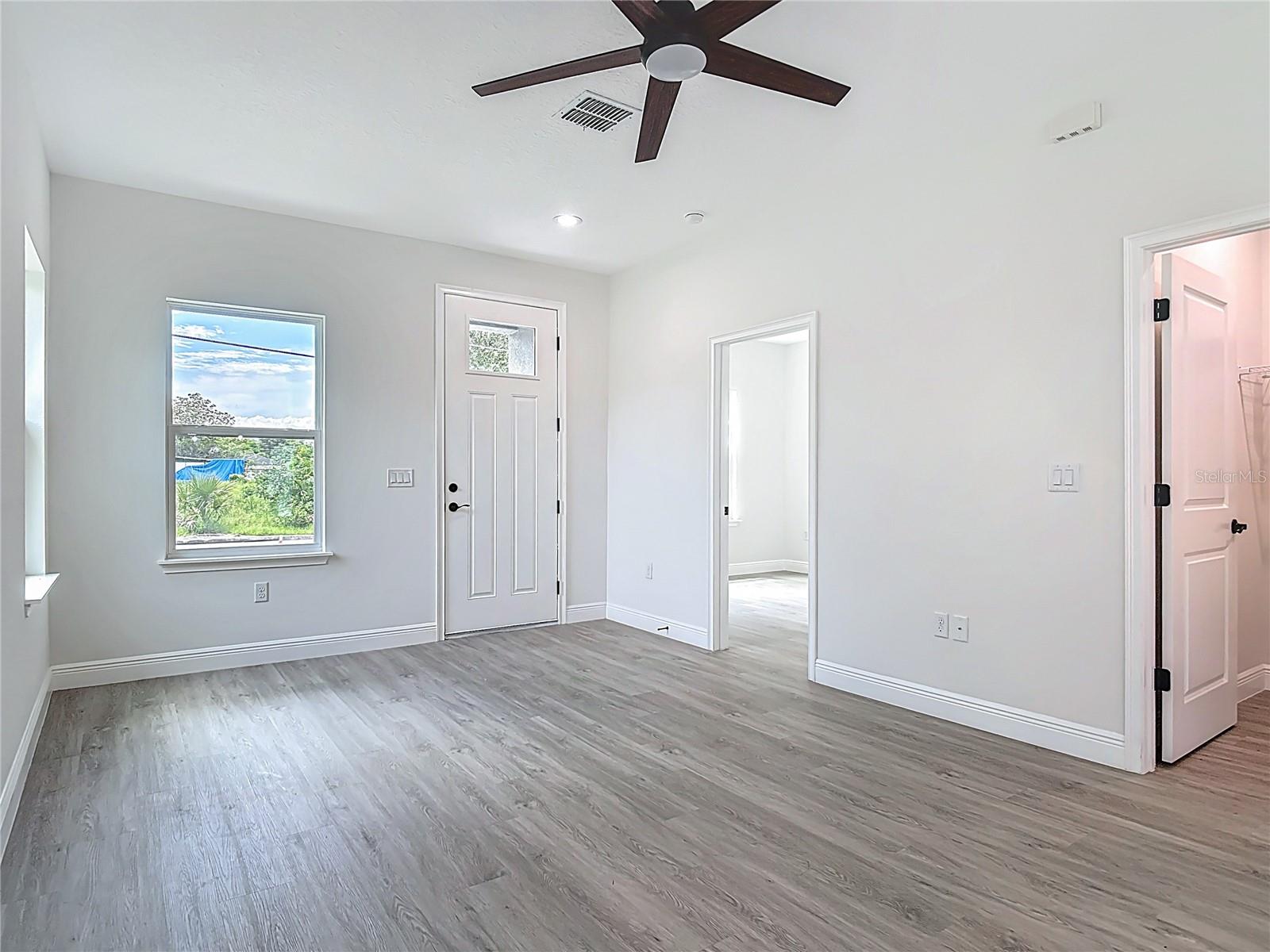 2445 Dolarway, Sanford, FL 32771