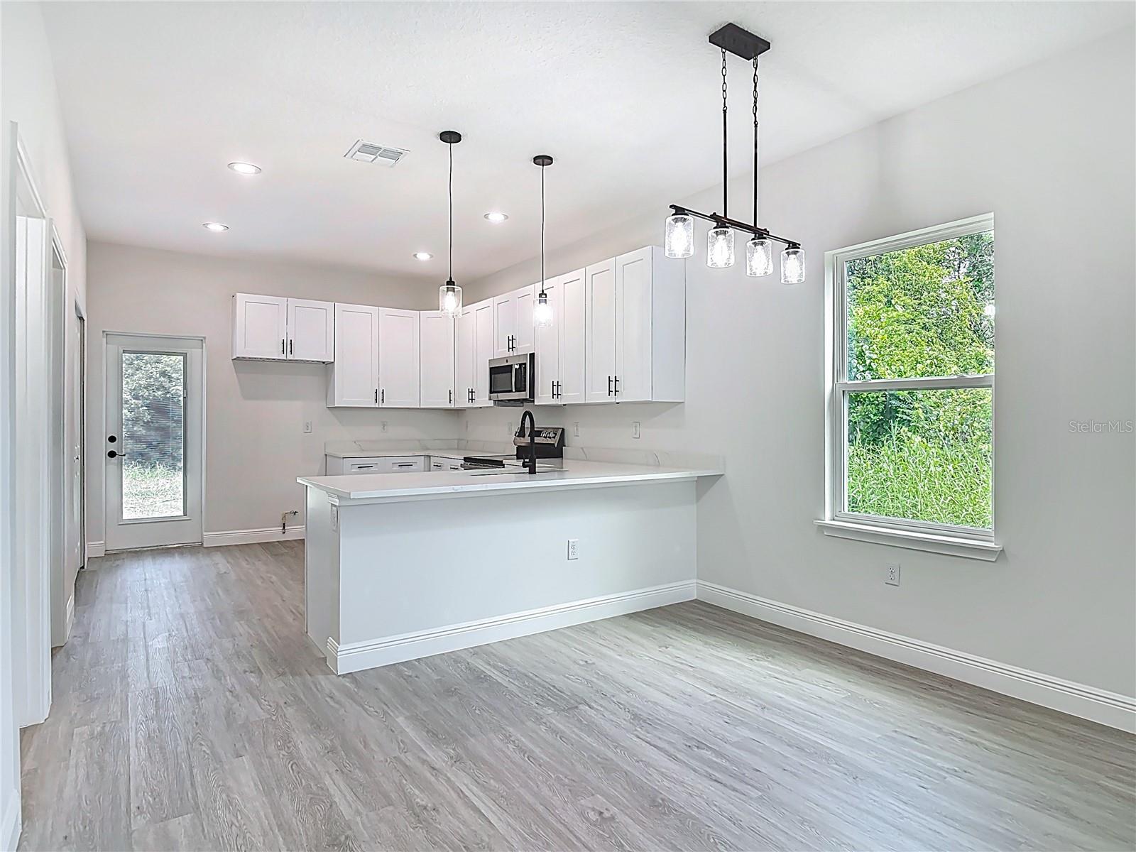 2445 Dolarway, Sanford, FL 32771