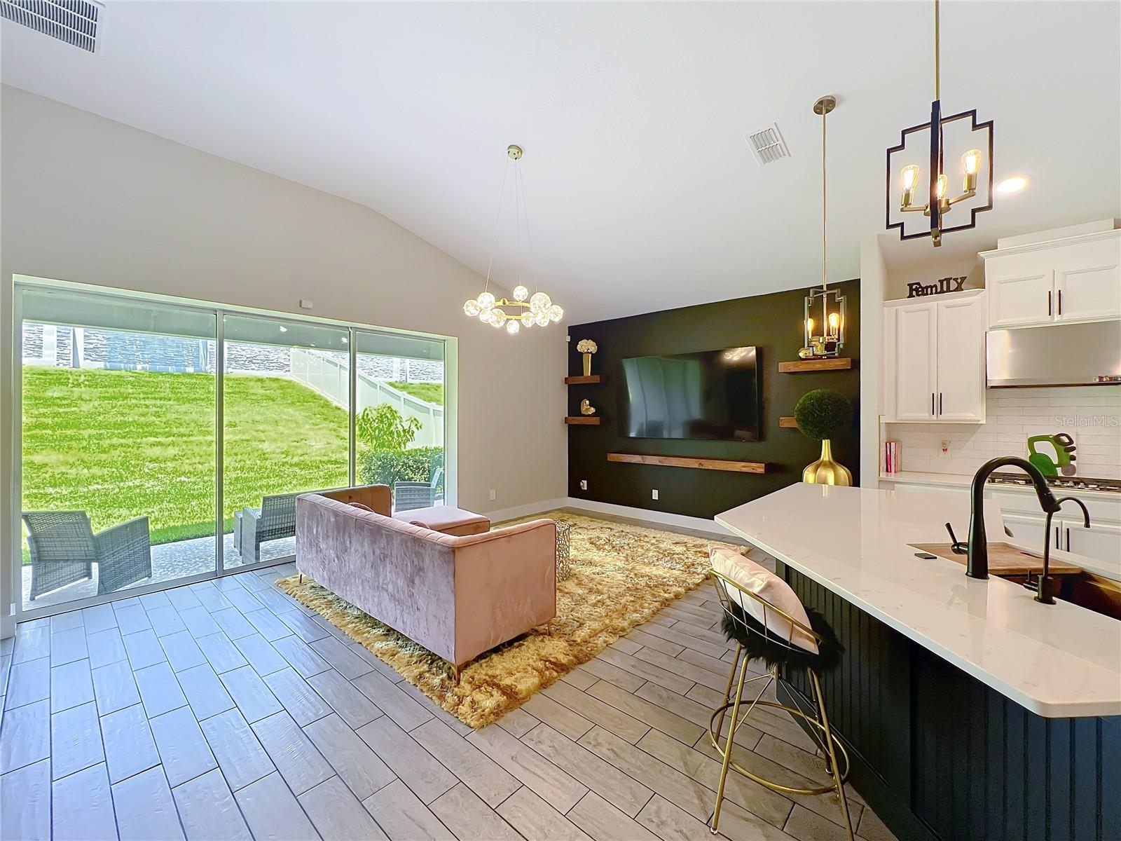 991 Lakeside Estates, Apopka, FL 32703