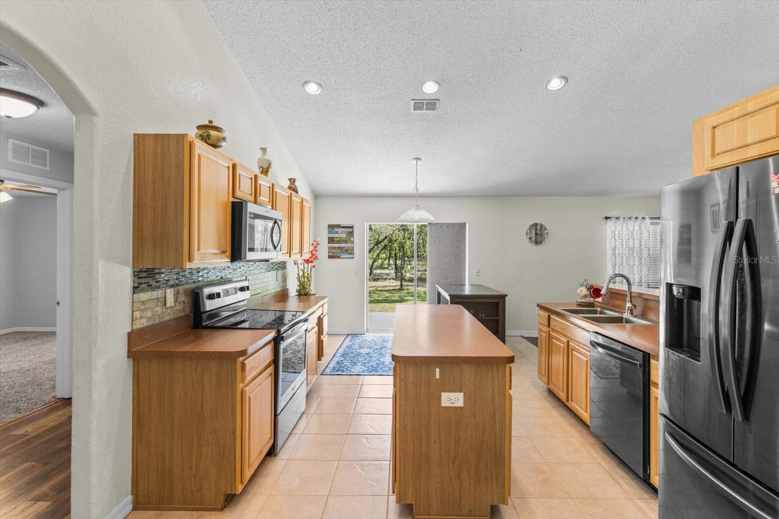 16038 Malden, Weeki Wachee, FL 34614