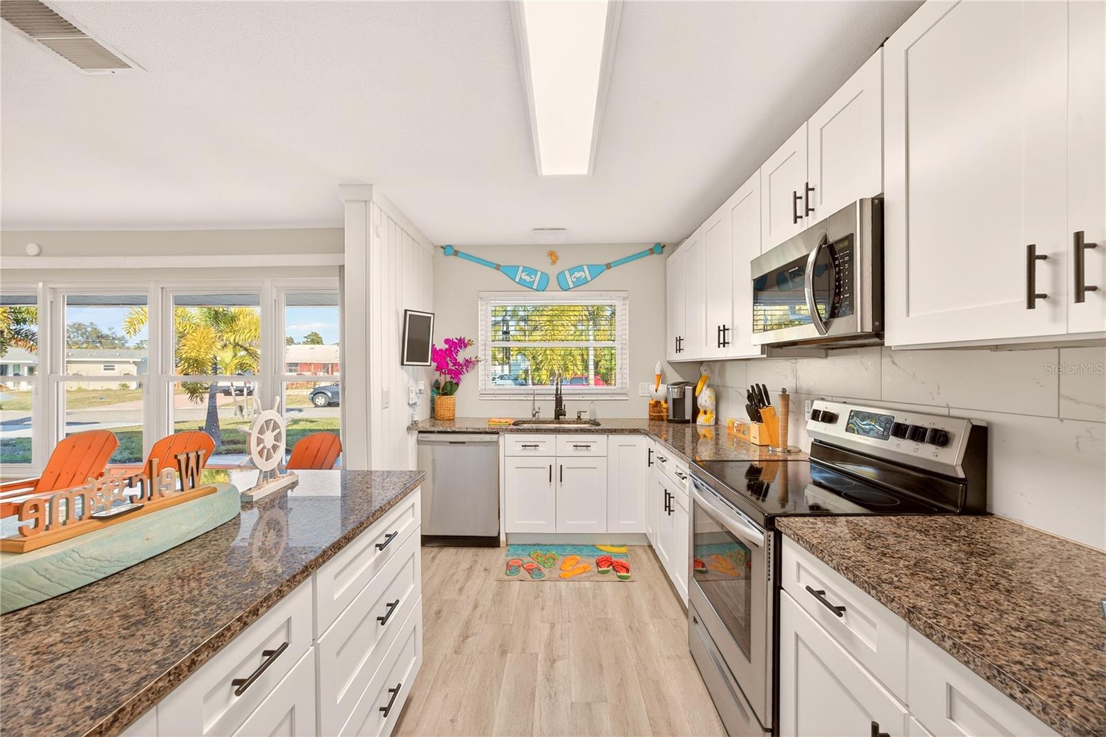 5235 40th, St Petersburg, FL 33711