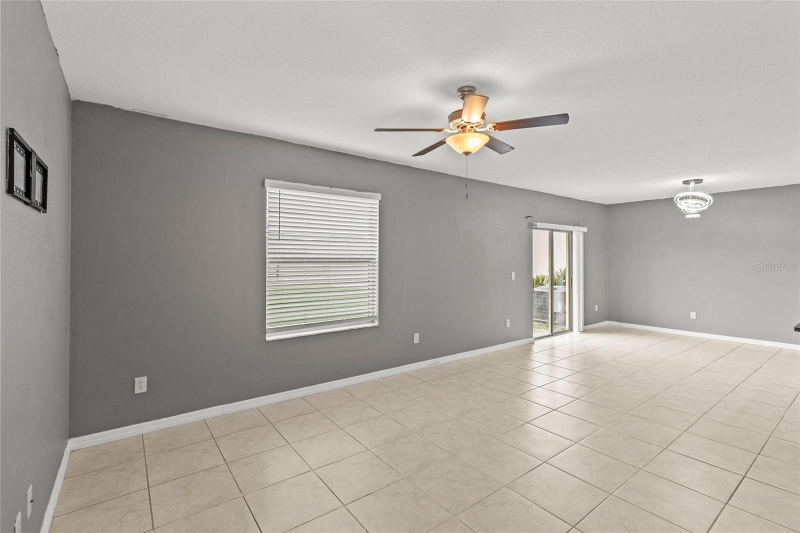 16671 Kingman Reef, Wimauma, FL 33598