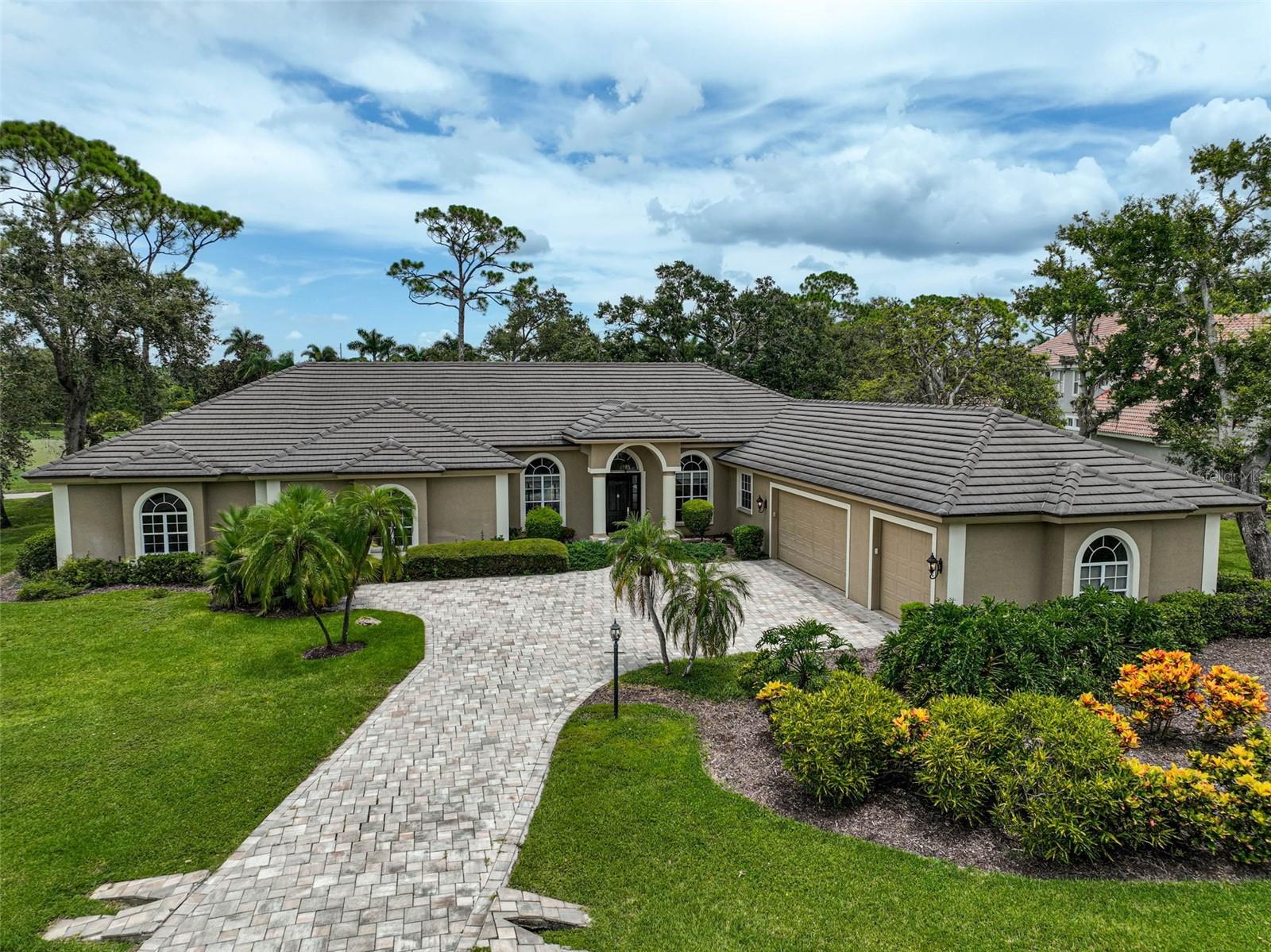 852 Macewen, Osprey, FL 34229