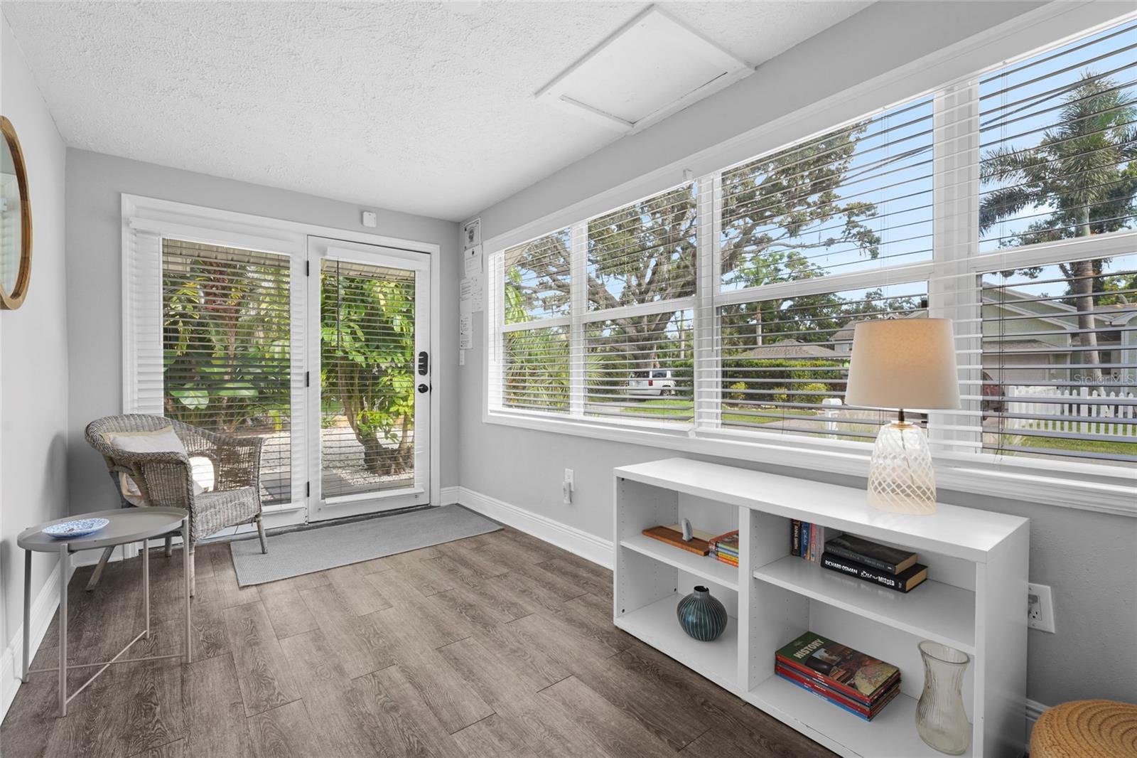 2705 2nd, Bradenton, FL 34205