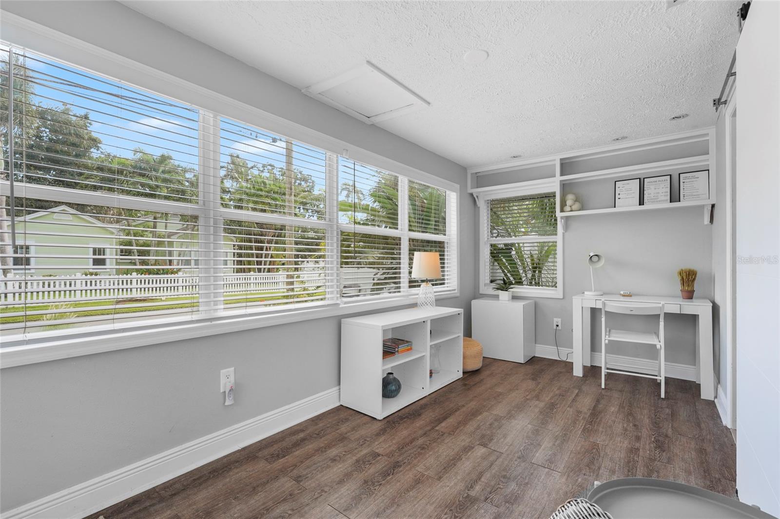2705 2nd, Bradenton, FL 34205