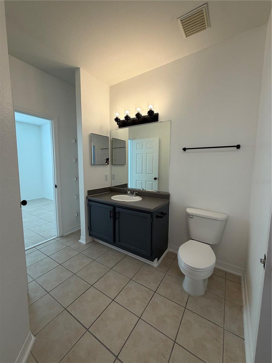 3315 Parkchester Square Unit 301, Orlando, FL 32835