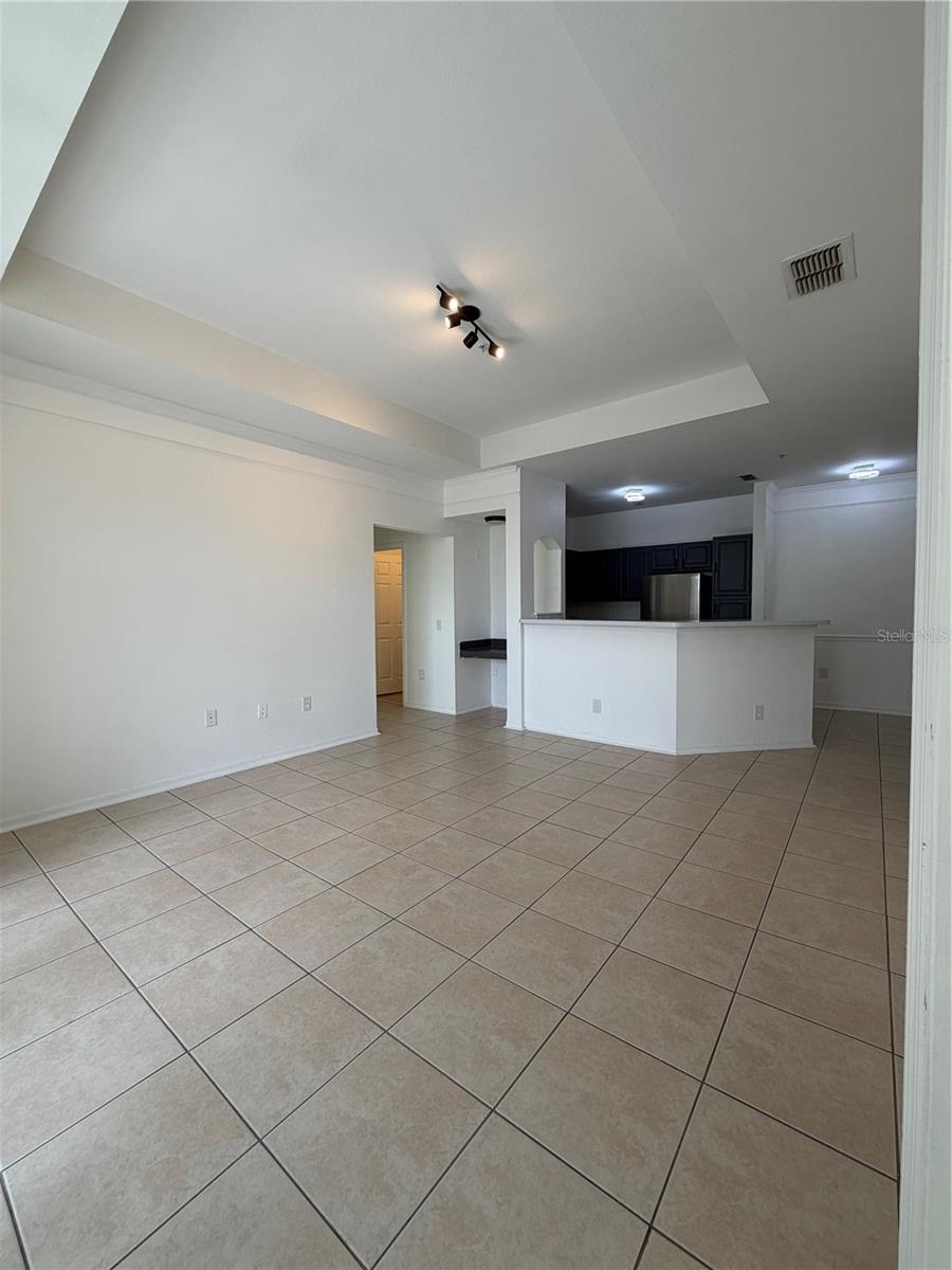 3315 Parkchester Square Unit 301, Orlando, FL 32835