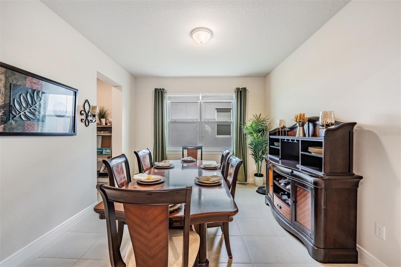 2836 Buckhorn Forest, Valrico, FL 33594