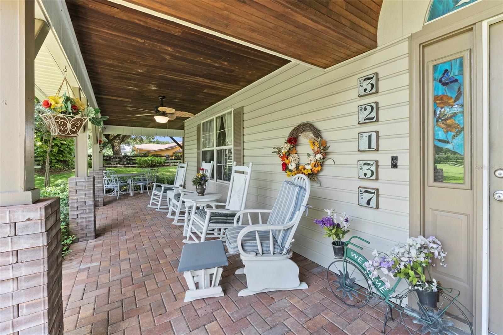 32137 Wolf Branch, Sorrento, FL 32776