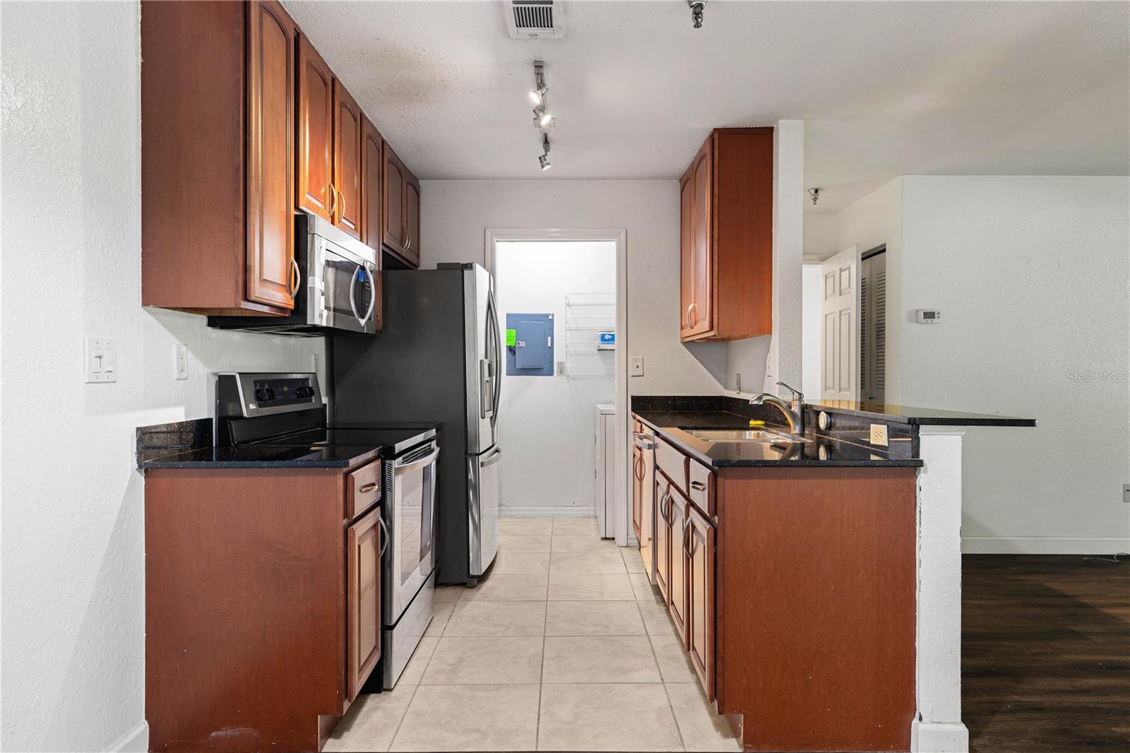 10263 Gandy Unit 2405, St Petersburg, FL 33702