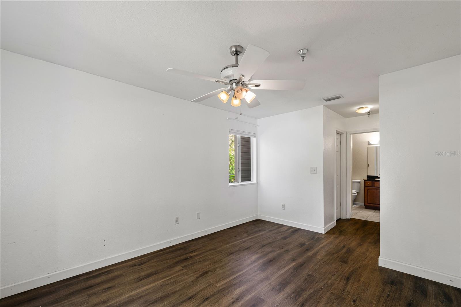 10263 Gandy Unit 2405, St Petersburg, FL 33702