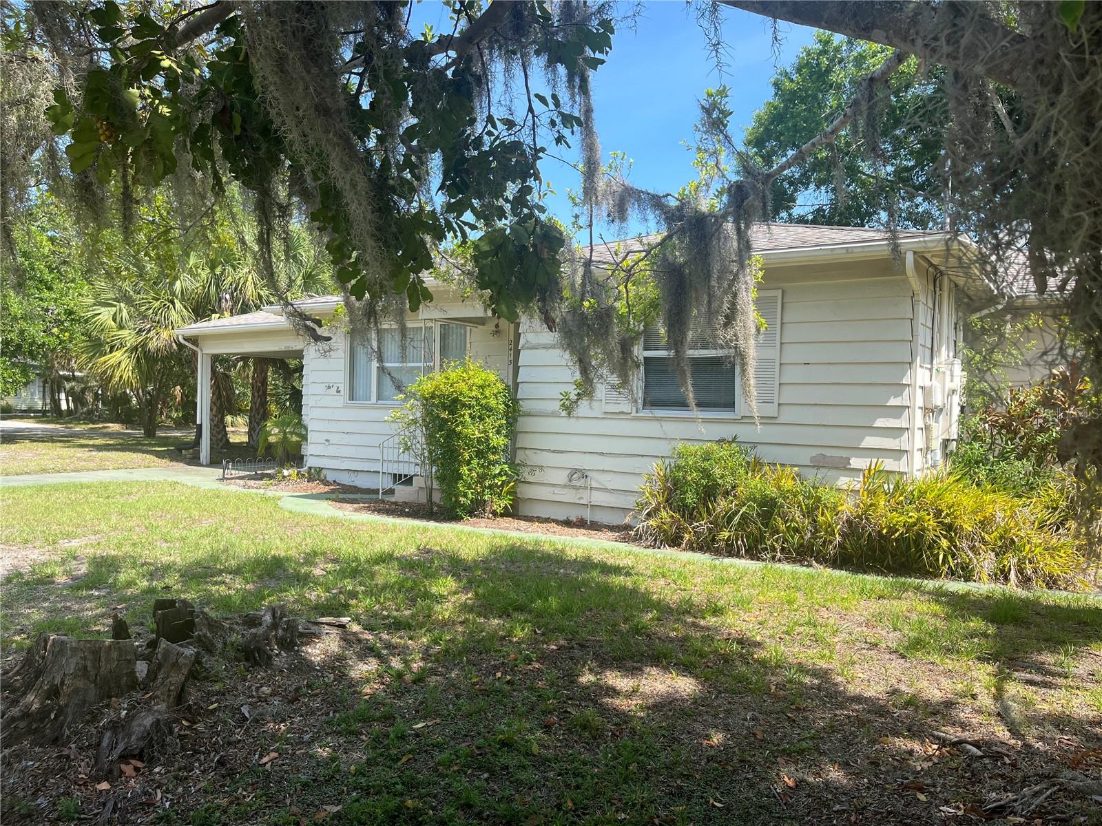 2415 Pelican, Sarasota, FL 34237