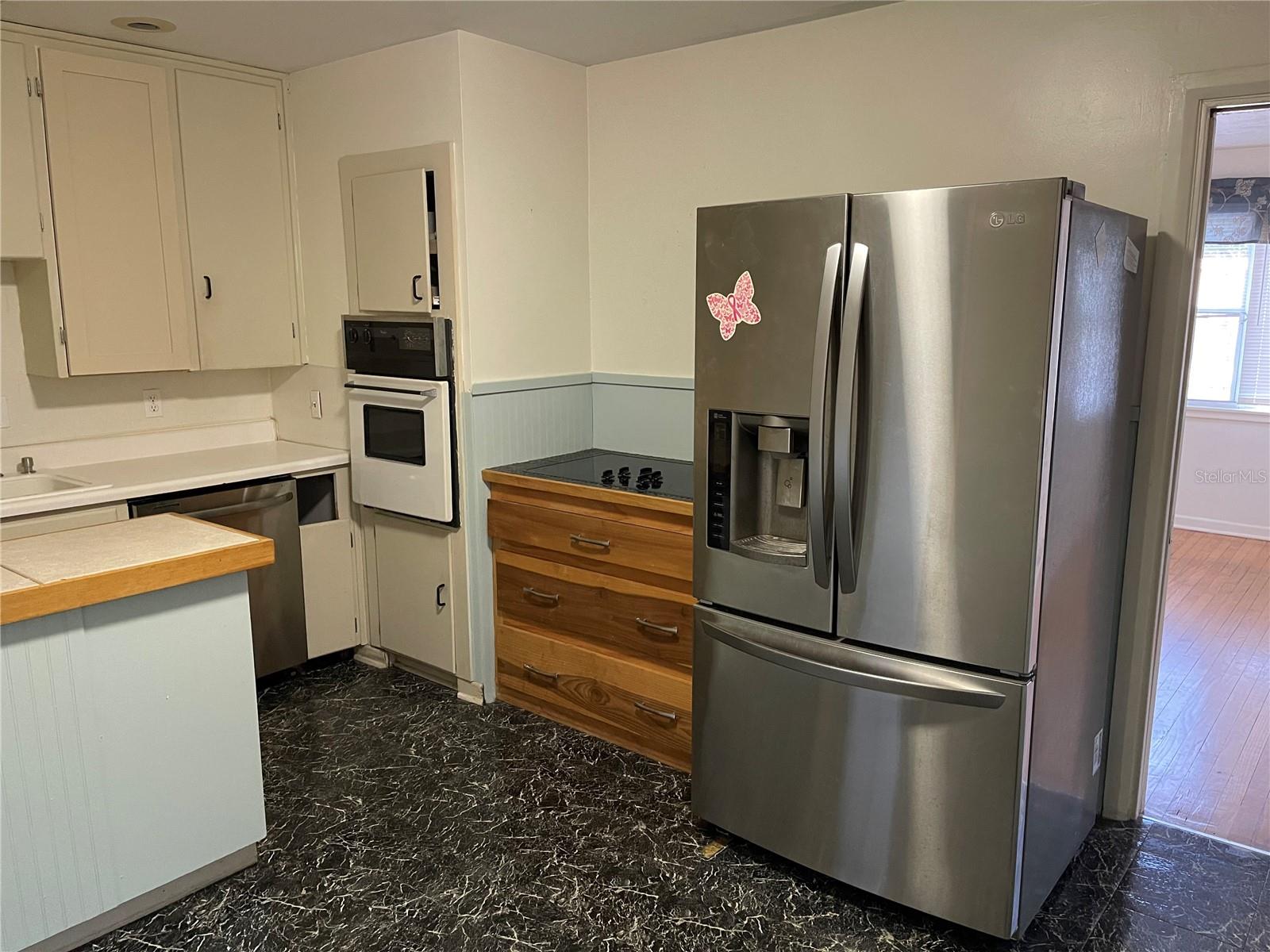 2415 Pelican, Sarasota, FL 34237