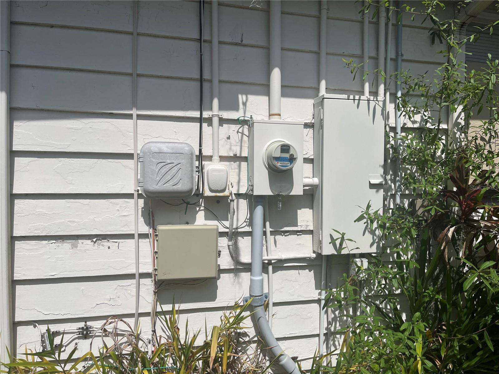 2415 Pelican, Sarasota, FL 34237